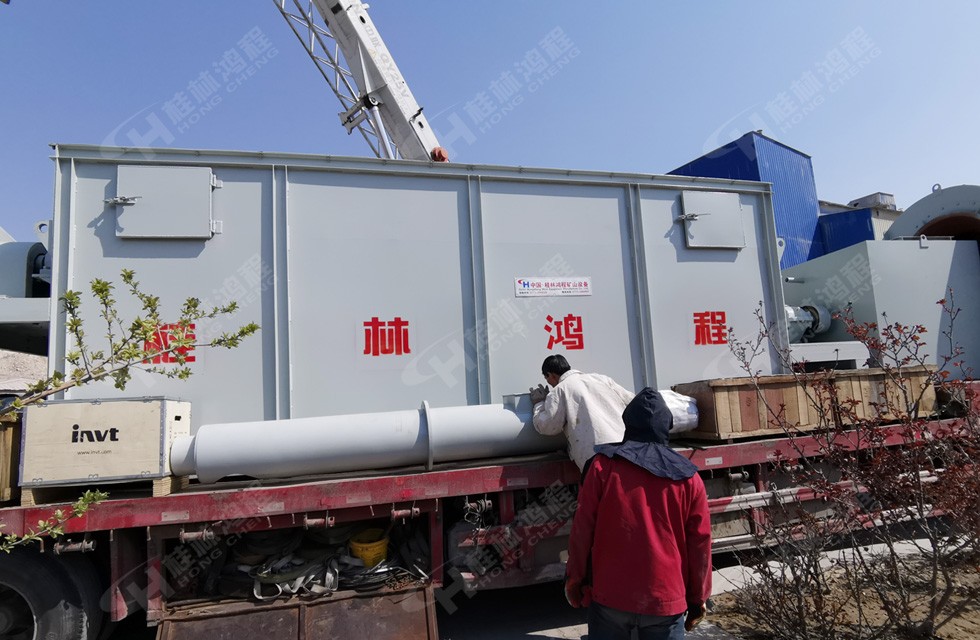 桂林鴻程HC大型氫氧化鈣生產線HC系列消化器(化灰機) 桂林鴻程HC大型氫氧化鈣生產線(15噸小時)到達華北地區客戶現場