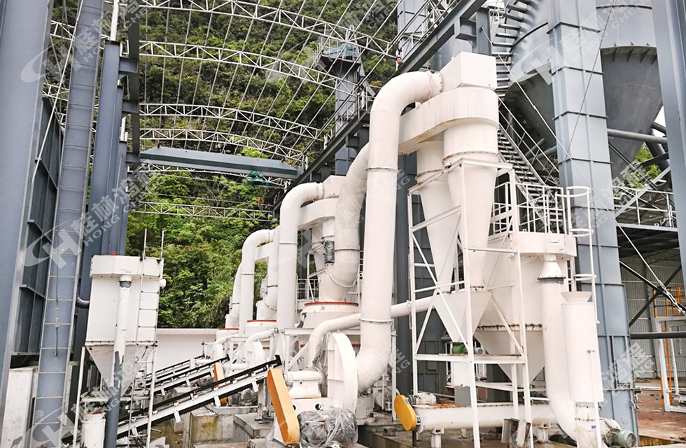 小型400目碳酸鈣磨粉機(jī),雷蒙磨粉機(jī)設(shè)備 小型400目碳酸鈣磨粉機(jī),雷蒙磨粉機(jī)設(shè)備
